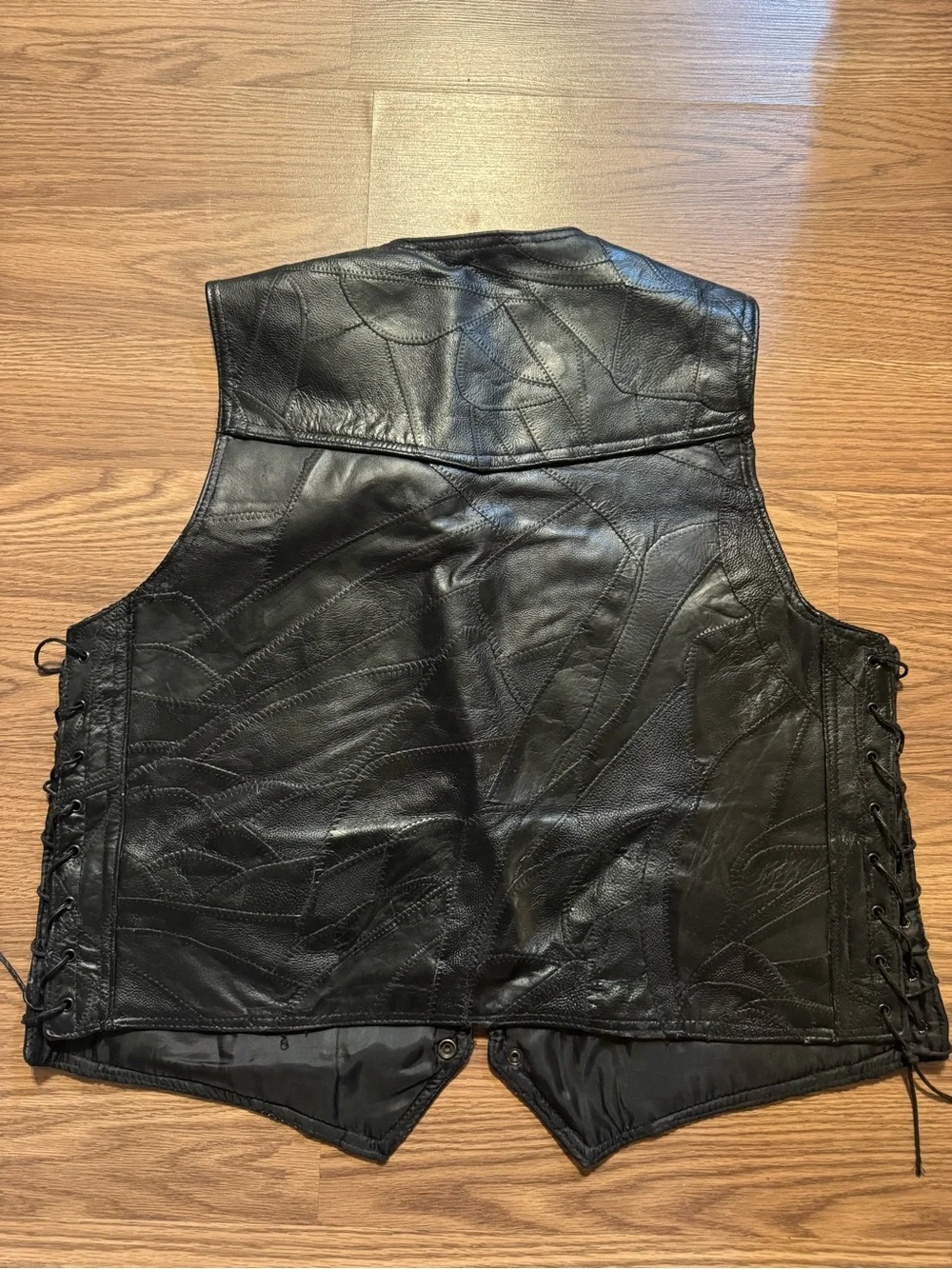 Diamon Plate  Men's Black Leather Lace-Side Vest (pls read description)